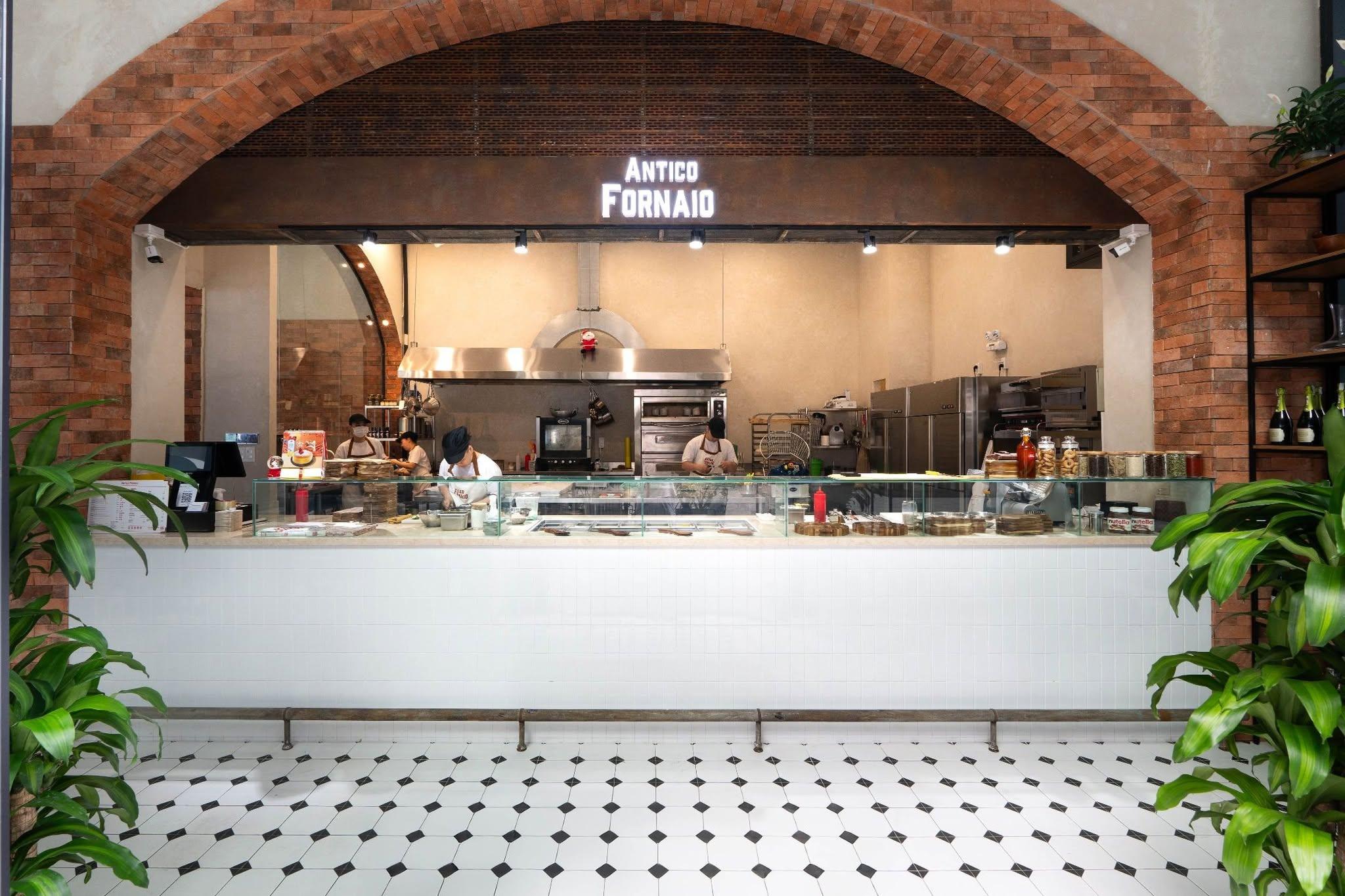 Antico Restaurant